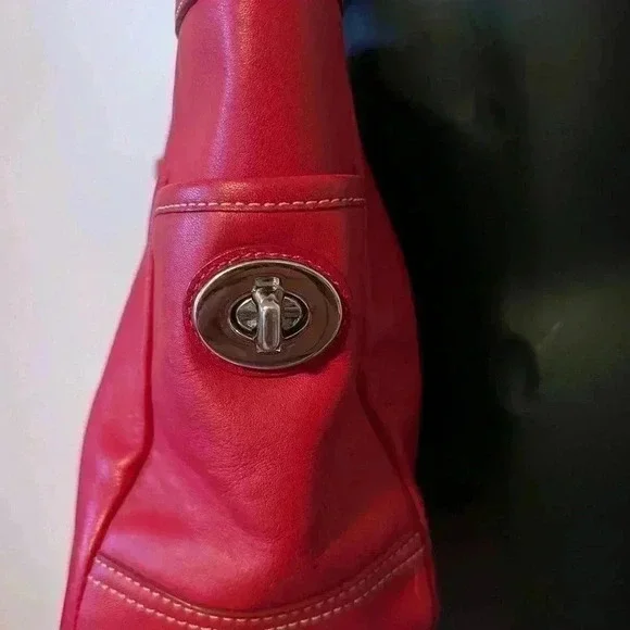 Coach Ashley Red Leather Double Handle Zipper Closure Tote Shoulder Bag - Picture 2 of 7